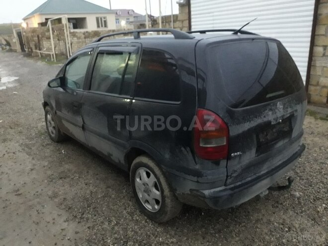 Opel Zafira 1999, 235,000 km - 1.8 l - Sumqayıt