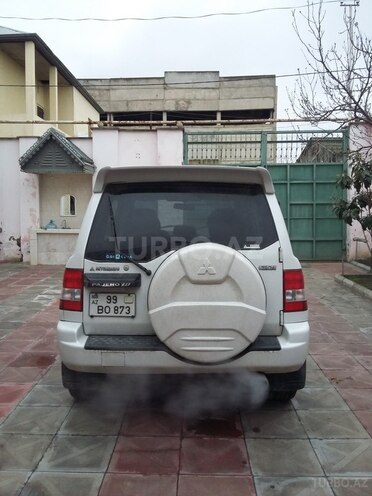 Mitsubishi Pajero io 2000, 220,000 km - 0.2 l - Bakı