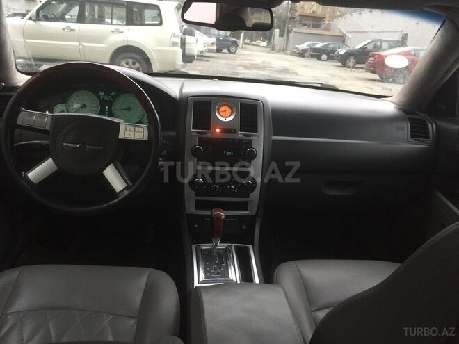 Chrysler 300C 2005, 146,000 km - 3.5 l - Bakı