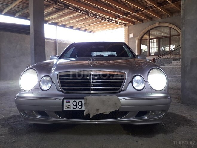 Mercedes E 240 2000, 285,363 km - 0.2 l - Gəncə