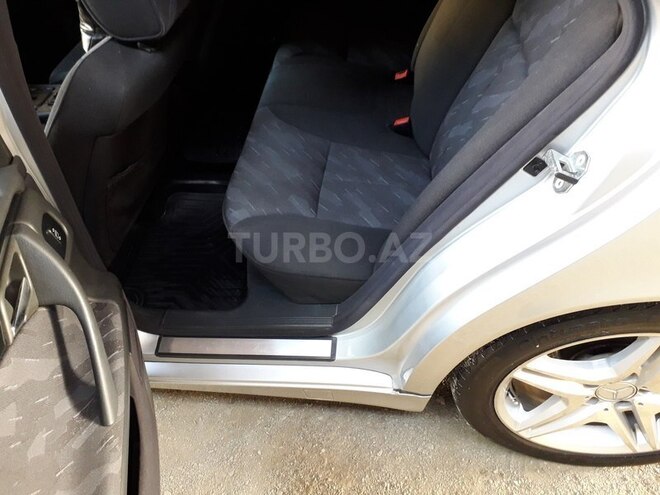 Mercedes E 240 2000, 285,363 km - 0.2 l - Gəncə