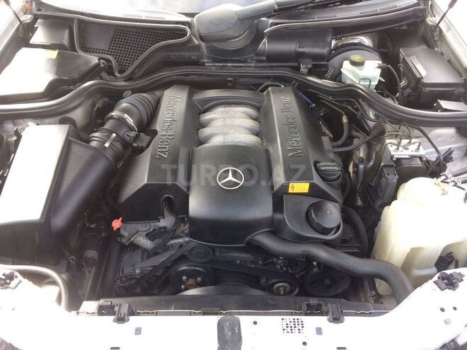 Mercedes E 240 1998, 234,000 km - 2.4 l - Bakı
