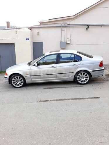 BMW 320 2001, 300,000 km - 2.0 l - Bakı