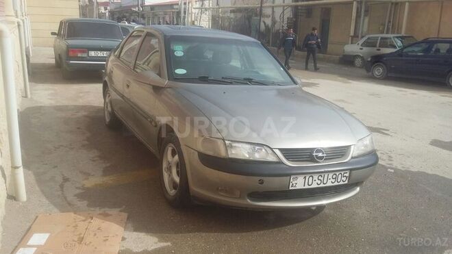 Opel Vectra 1996, 300,000 km - 2.0 l - Bakı