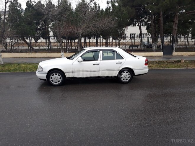 Mercedes C 180 1995, 314,000 km - 1.8 l - Sumqayıt