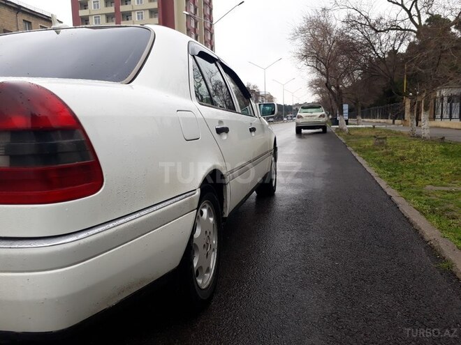 Mercedes C 180 1995, 314,000 km - 1.8 l - Sumqayıt