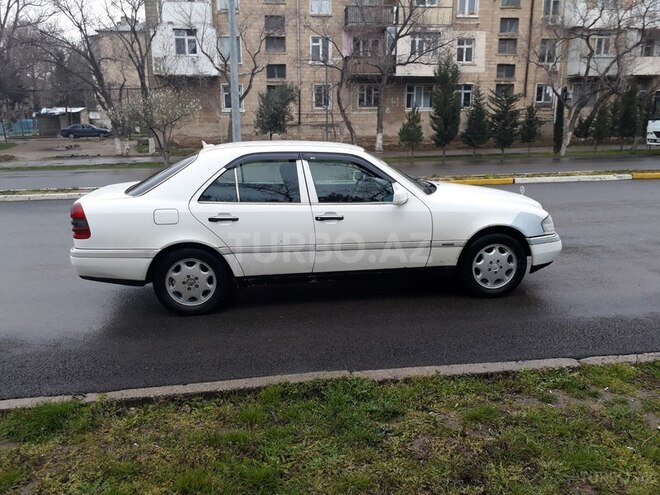 Mercedes C 180 1995, 314,000 km - 1.8 l - Sumqayıt