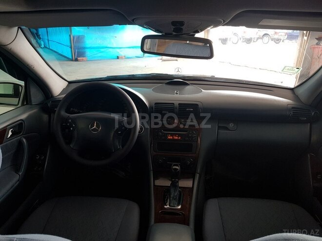 Mercedes C 220 2000, 290,123 km - 2.2 l - Sumqayıt