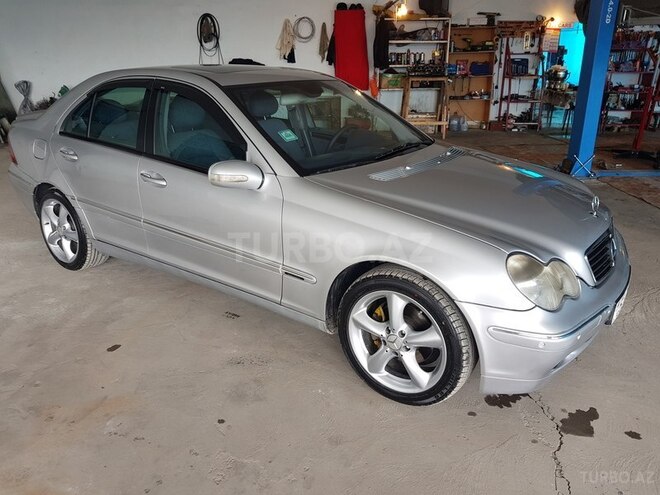 Mercedes C 220 2000, 290,123 km - 2.2 l - Sumqayıt