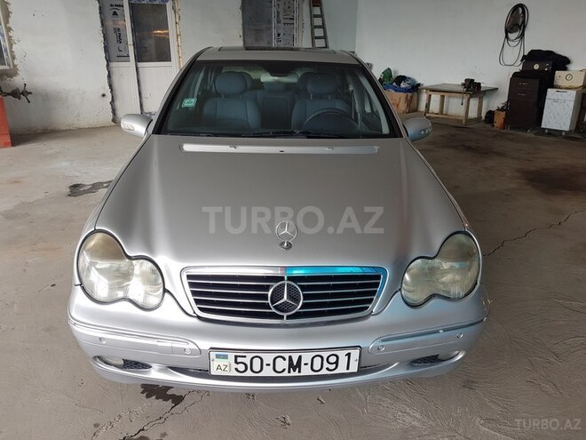 Mercedes C 220 2000, 290,123 km - 2.2 l - Sumqayıt