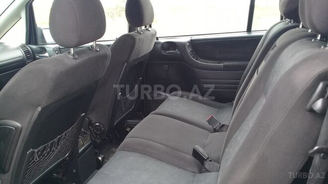 Opel Zafira 2000, 284,322 km - 1.8 л - Sumqayıt