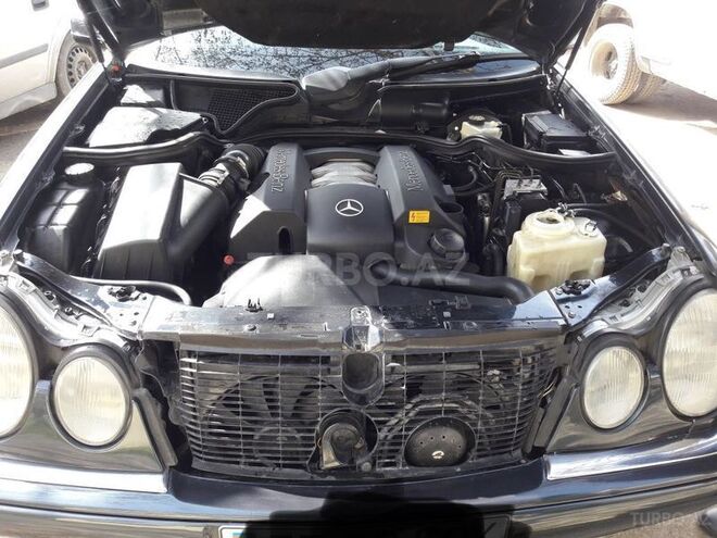 Mercedes E 240 1997, 298,789 km - 2.4 l - Gəncə