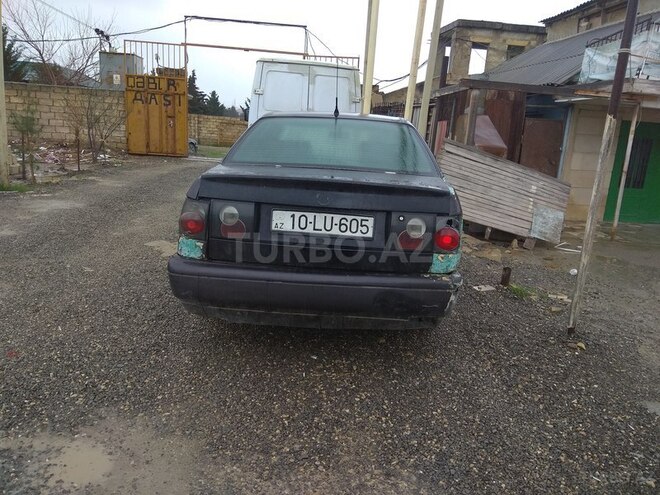 Volkswagen Passat 1995, 322,000 km - 2.0 l - Bakı