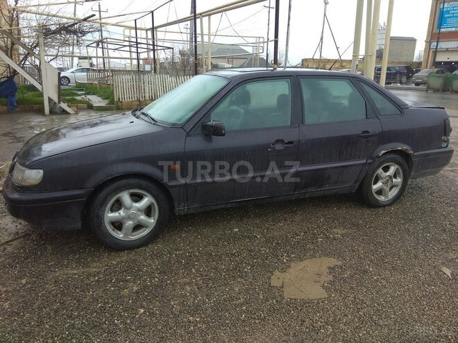 Volkswagen Passat 1995, 322,000 km - 2.0 l - Bakı