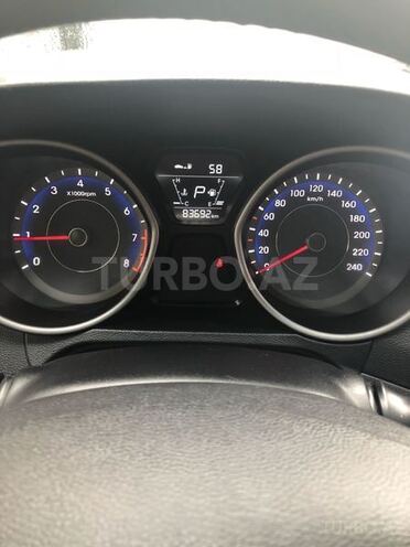 Hyundai Elantra 2014, 81,000 km - 1.8 л - Bakı