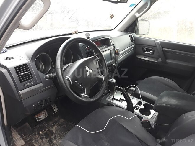 Mitsubishi Pajero 2006, 226,000 km - 3.2 l - Bakı
