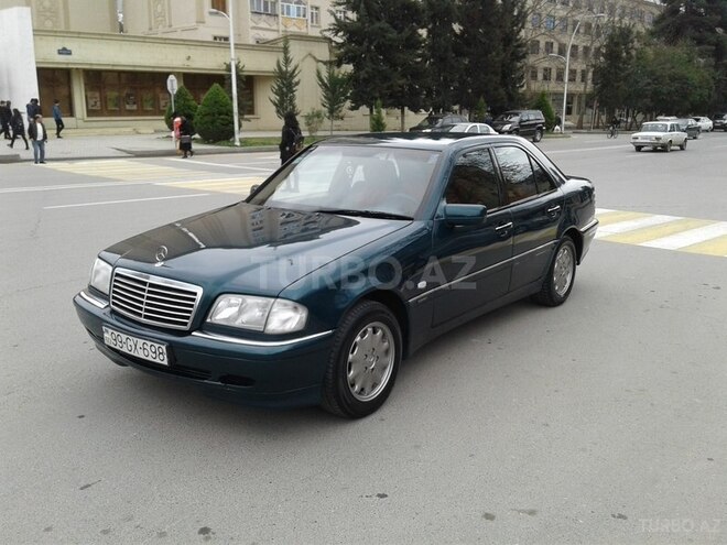 Mercedes C 180 1998, 234,000 km - 0.2 l - Mingəçevir