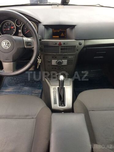 Opel Astra 2005, 189,000 km - 1.8 l - Bakı