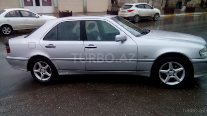 Mercedes C 230 1999, 224,000 km - 2.3 л - Sumqayıt