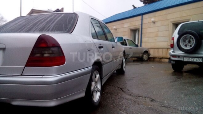 Mercedes C 230 1999, 224,000 km - 2.3 л - Sumqayıt