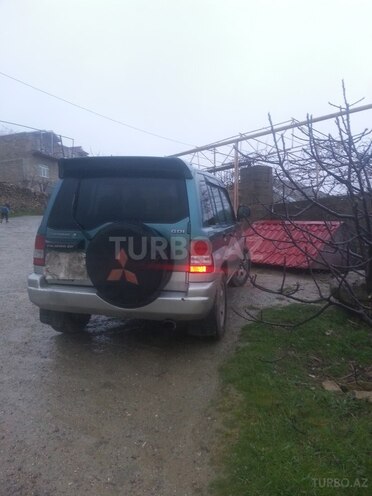 Mitsubishi  1999, 250,000 km - 1.8 l - Bakı