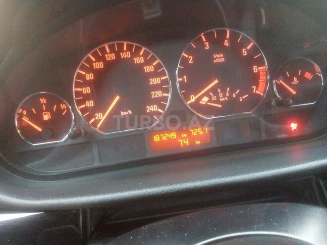 BMW 320 2002, 187,000 km - 2.2 l - Sumqayıt
