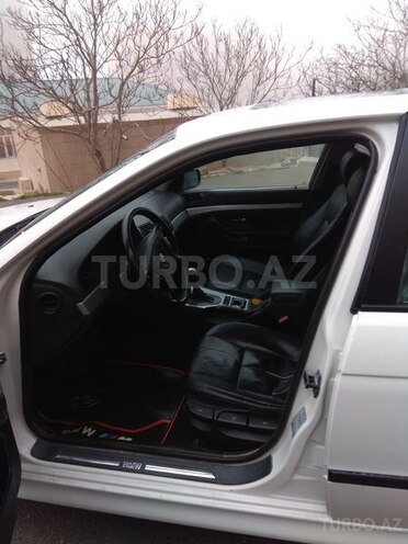 BMW 520 1997, 322,800 km - 2.0 л - Bakı