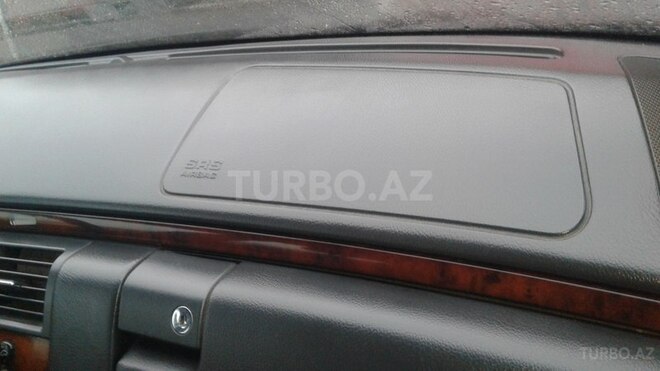 Mercedes E 220 2001, 224,523 km - 2.2 l - Bakı