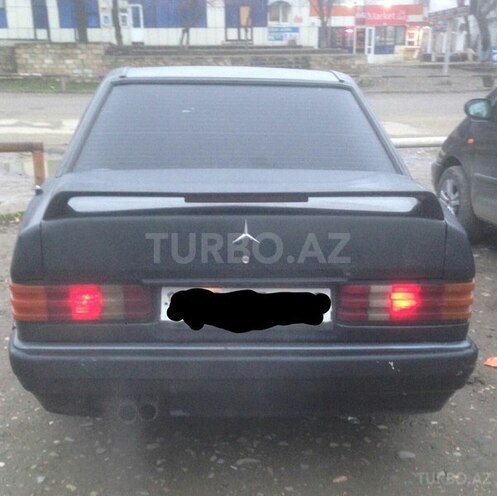 Mercedes 190 1991, 320,000 km - 0.2 l - Qusar