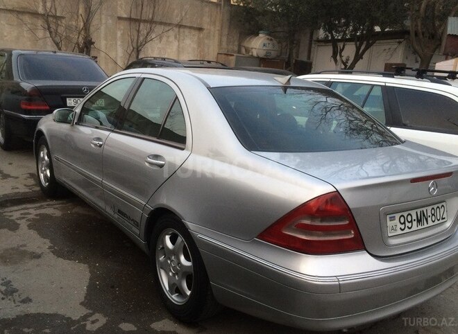 Mercedes C 240 2000, 216,700 km - 2.4 л - Bakı