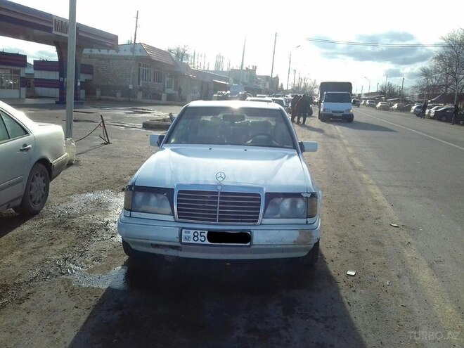 Mercedes E 200 1989, 568,053 km - 2.0 l - Bakı