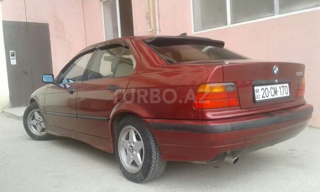 BMW 316 1995, 190,000 km - 1.6 l - Sumqayıt
