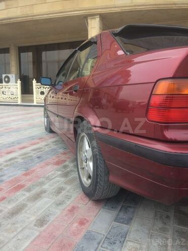 BMW 316 1995, 190,000 km - 1.6 l - Sumqayıt