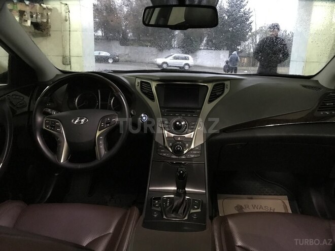Hyundai Azera 2013, 23,000 km - 3.0 l - Bakı