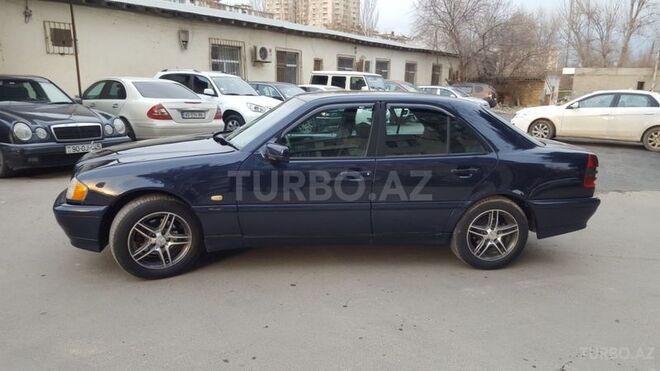 Mercedes C 220 1997, 309,289 km - 2.2 l - Bakı