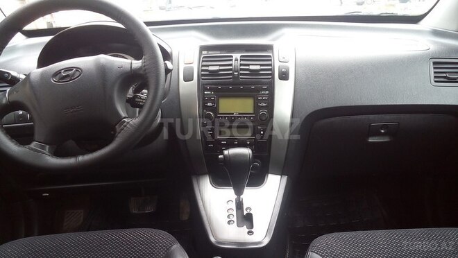 Hyundai Tucson 2009, 102,600 km - 2.0 l - Oğuz