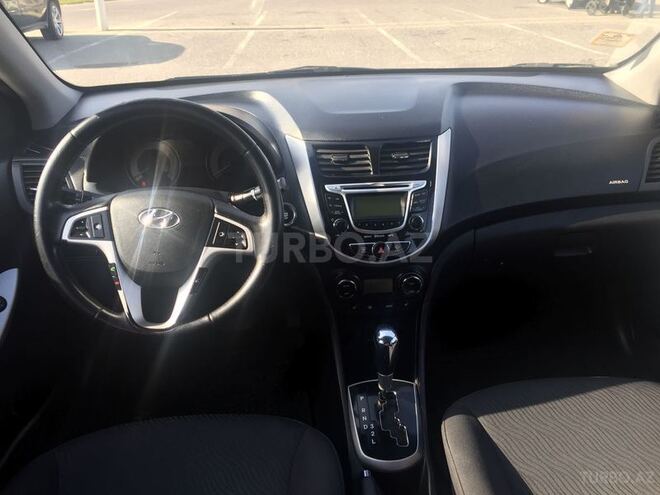 Hyundai Accent 2012, 160,000 km - 1.6 l - Bakı
