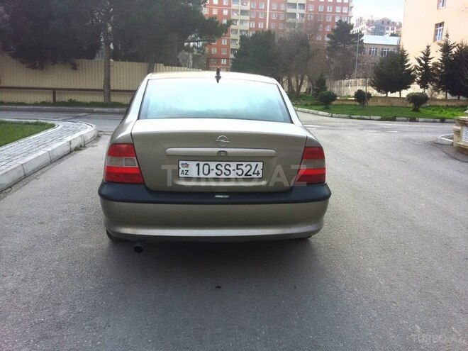 Opel Vectra 1996, 324,526 km - 1.6 l - Bakı
