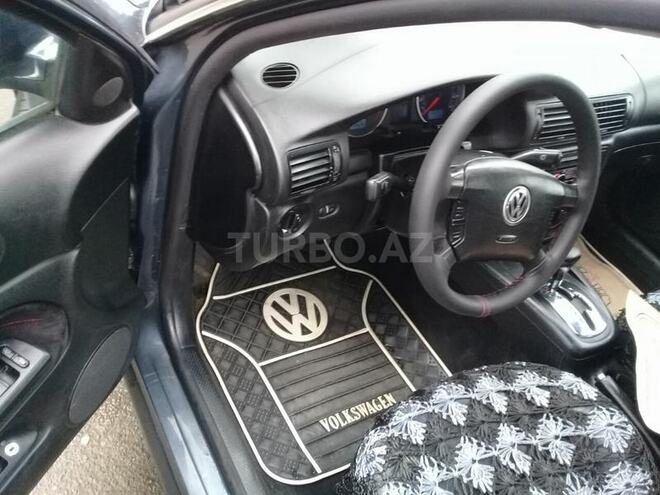 Volkswagen Passat 2001, 297,998 km - 1.8 l - Biləsuvar