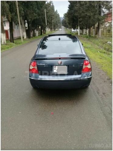 Volkswagen Passat 2001, 297,998 km - 1.8 l - Biləsuvar