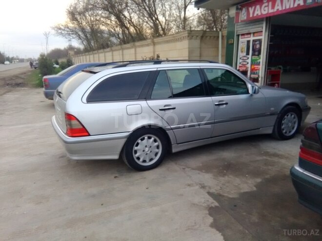 Mercedes C 200 1997, 231,832 km - 2.0 l - Saatlı