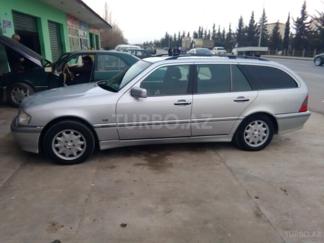 Mercedes C 200 1997, 231,832 km - 2.0 l - Saatlı
