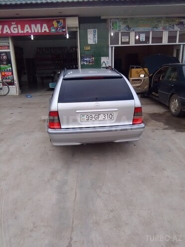 Mercedes C 200 1997, 231,832 km - 2.0 l - Saatlı
