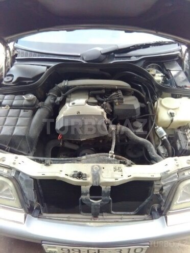 Mercedes C 200 1997, 231,832 km - 2.0 l - Saatlı