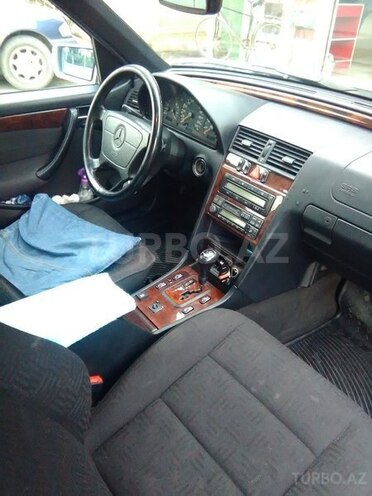 Mercedes C 200 1997, 231,832 km - 2.0 l - Saatlı