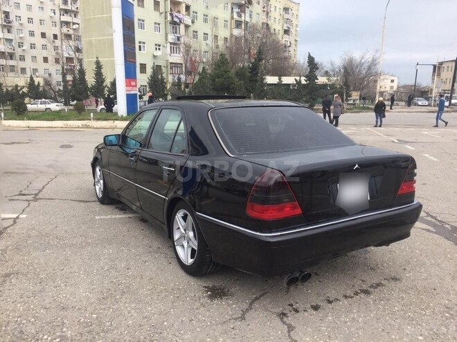 Mercedes C 230 1997, 130,000 km - 2.3 l - Sumqayıt