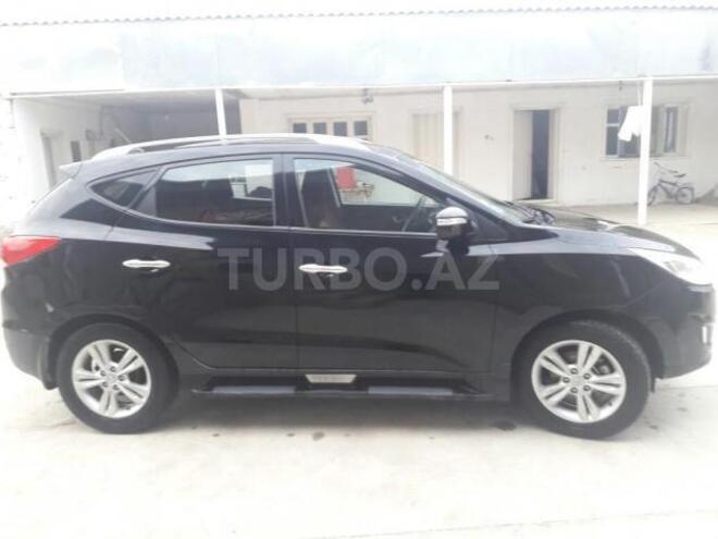 Hyundai ix35 2011, 869,000 km - 2.0 л - Bakı