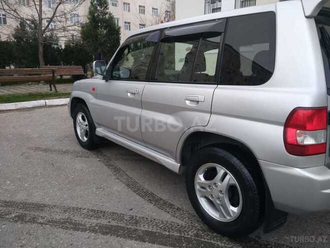 Mitsubishi Pajero io 2000, 200,000 km - 2.0 l - Sumqayıt