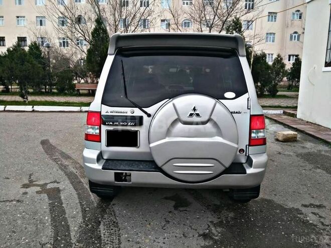 Mitsubishi Pajero io 2000, 200,000 km - 2.0 l - Sumqayıt
