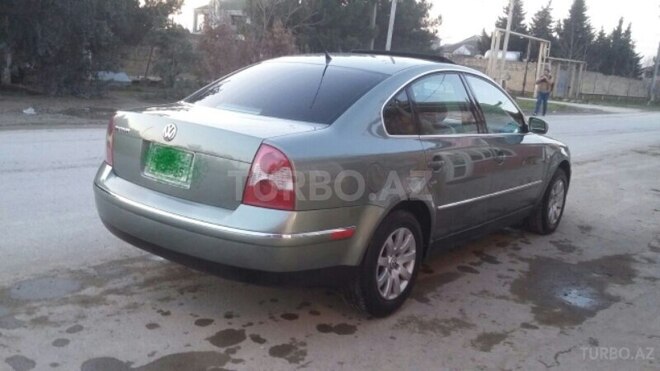 Volkswagen Passat 2003, 107,000 km - 1.8 l - Bakı